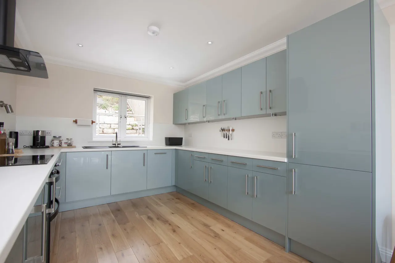 Aspen High Gloss — Metallic Blue