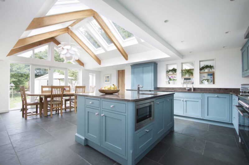 Pebble Kitchens – Kitchen ranges for the trade